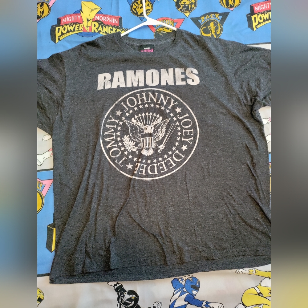 Ramones Y2K 2XL t-shirt